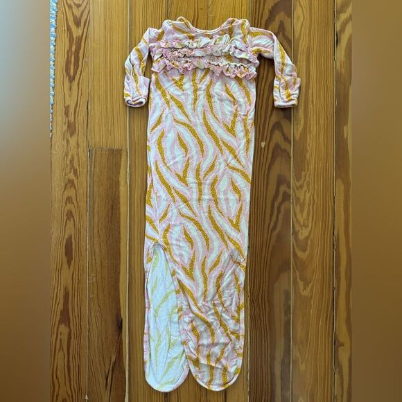 Rockin Royalty Layette - Picture 1 of 4